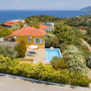 Yellow Villa, Mouzakis Villas Samos